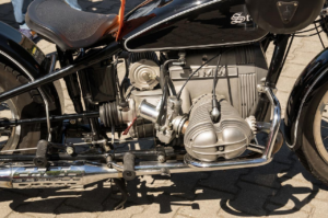 Nettoyer le carburateur de sa moto : les etapes a suivre
